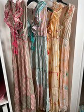 Load image into Gallery viewer, Ruffle ombré boho maxi dresses
